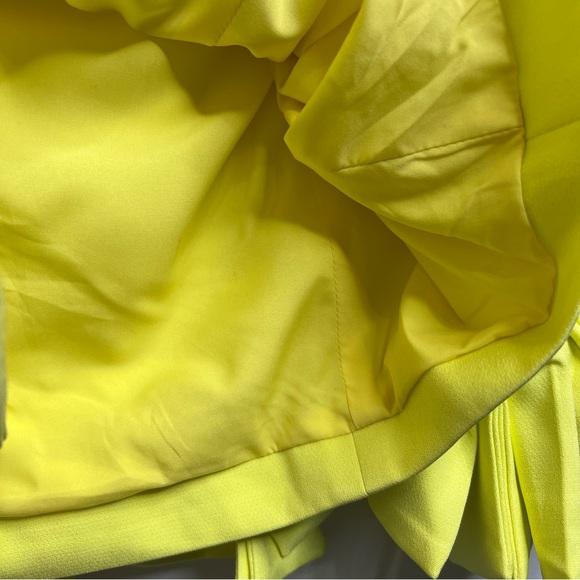 Elliatt Kennedy Mini Bow Dress In Yellow NWT Size L - Picture 14 of 15